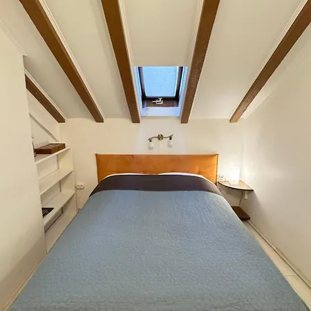 Апартаменты Old Town Garden