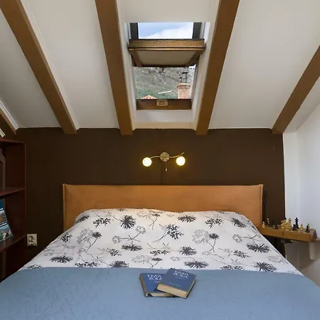 아파트 Old Town Garden