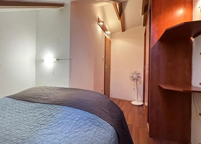 Old Town Garden Апартаменты