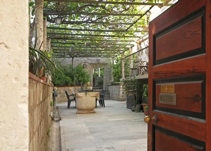 Old Town Garden