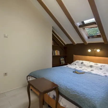 Lägenhet Old Town Garden